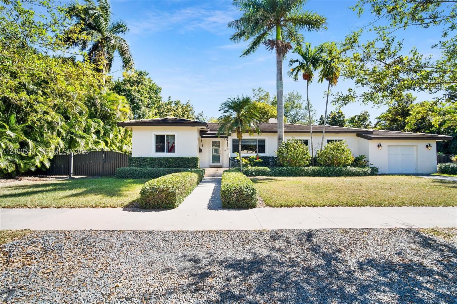 330 Viscaya Ave, Coral Gables FL 33134 - Coral Gables, FL - Photo 1