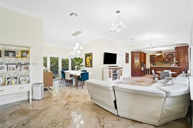 330 Viscaya Ave, Coral Gables FL 33134 - Coral Gables, FL - Photo 5