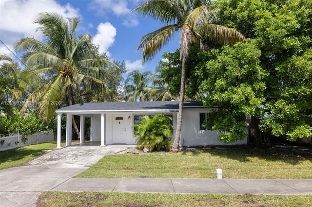 2733 Harding St, Hollywood FL 33020 - Hollywood, FL - Photo 2
