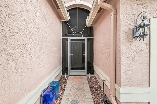 7546 Pebble Shores Terrace, Lake Worth FL 33467 - Lake Worth, FL - Photo 6