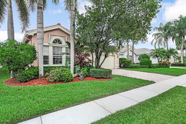7546 Pebble Shores Terrace, Lake Worth FL 33467 - Lake Worth, FL - Photo 5