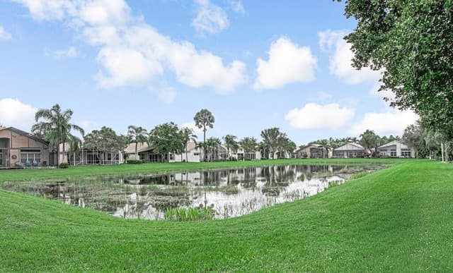 7546 Pebble Shores Terrace, Lake Worth FL 33467 - Lake Worth, FL - Photo 4