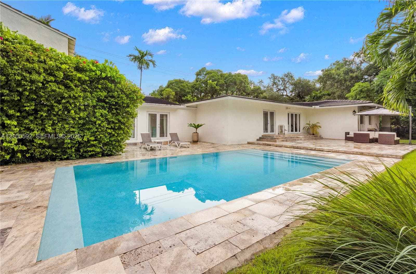 1101 Coral Way, Coral Gables FL 33134 - Coral Gables, FL - Photo 1