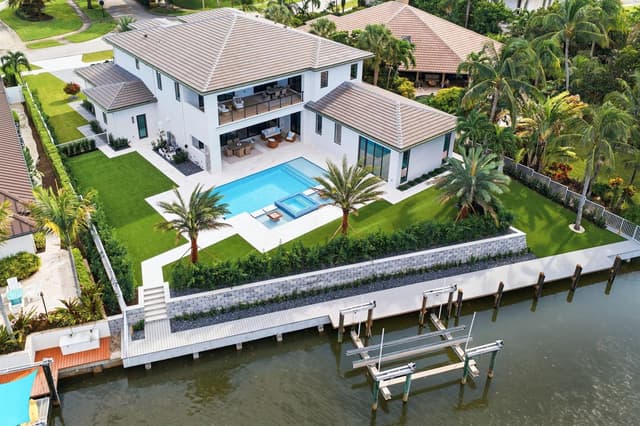 155 Ebbtide Drive, North Palm Beach FL 33408 - North Palm Beach, FL - Photo 2