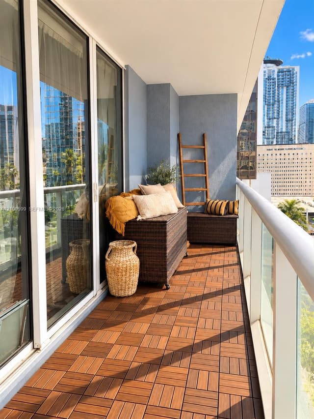 50 Biscayne Blvd # 1409, Miami FL 33132 - Miami, FL - Photo 6