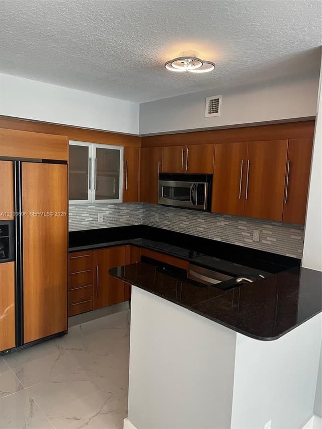 335 S Biscayne Blvd # 3500, Miami FL 33131 - Miami, FL - Photo 6