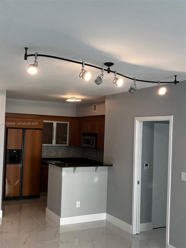 335 S Biscayne Blvd # 3500, Miami FL 33131 - Miami, FL - Photo 5