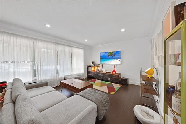 10417 NE 2nd Ave, Miami Shores FL 33138 - Miami Shores, FL - Photo 7