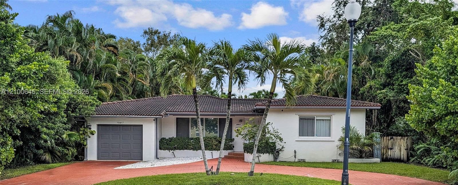 10417 NE 2nd Ave, Miami Shores FL 33138 - Miami Shores, FL - Photo 1