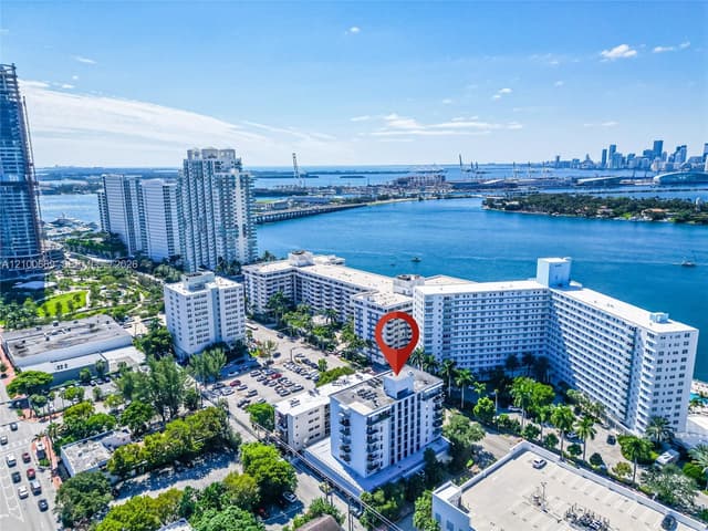 899 West Ave # 7A, Miami Beach FL 33139 - Miami Beach, FL - Photo 2