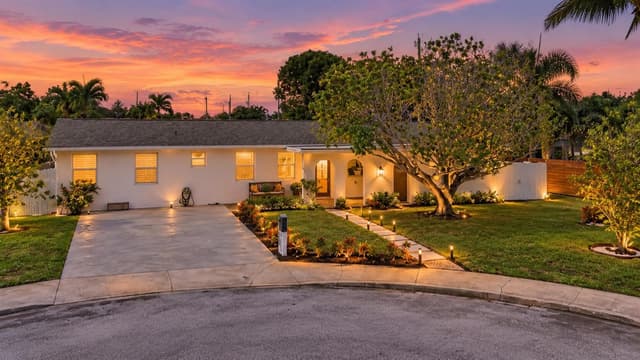 1409 Richard Lane, FL 33460 - Photo 2