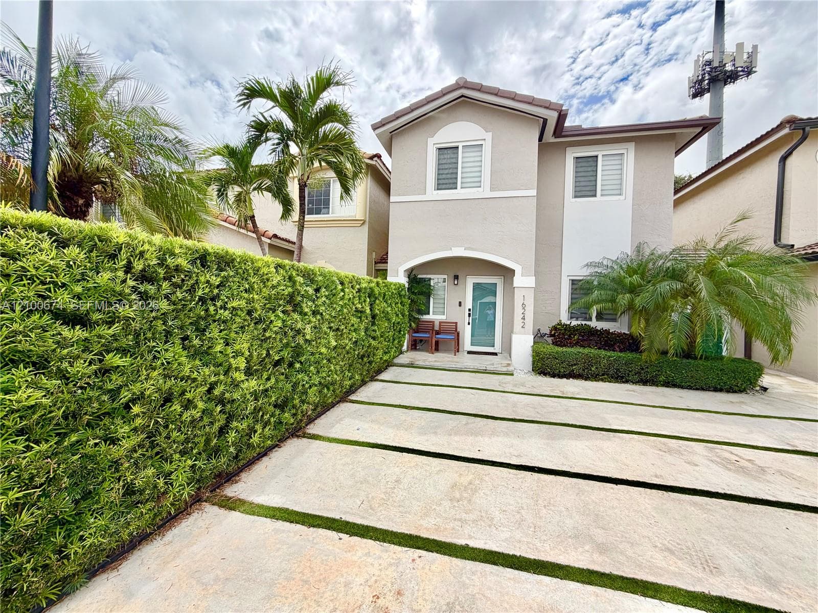 16242 SW 97th Ter, Miami FL 33196 - Miami, FL - Photo 1