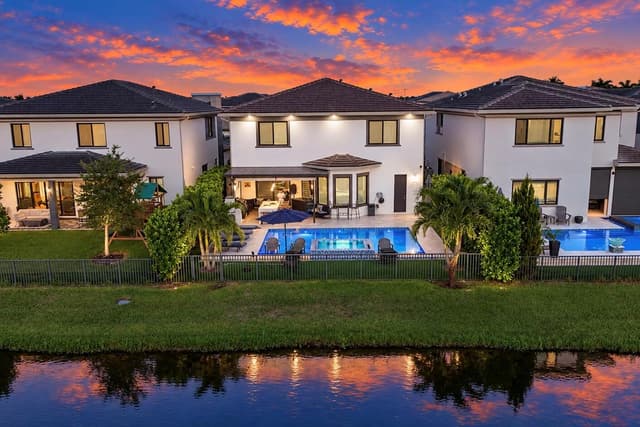 10733 AQUA Court, Parkland FL 33076 - Parkland, FL - Photo 3