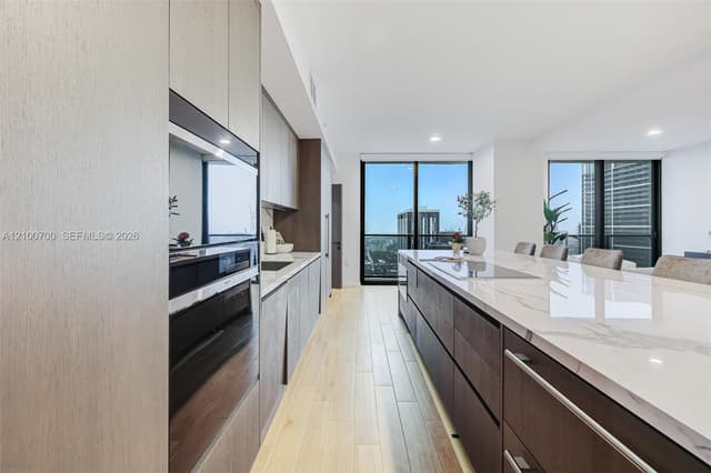 398 NE 5th St # 3719, Miami FL 33132 - Miami, FL - Photo 3