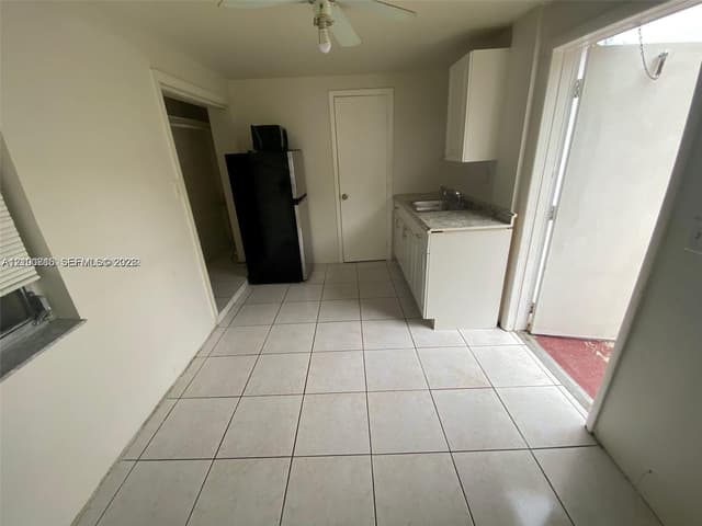 2140 NE 170th St, North Miami Beach FL 33162 - North Miami Beach, FL - Photo 6