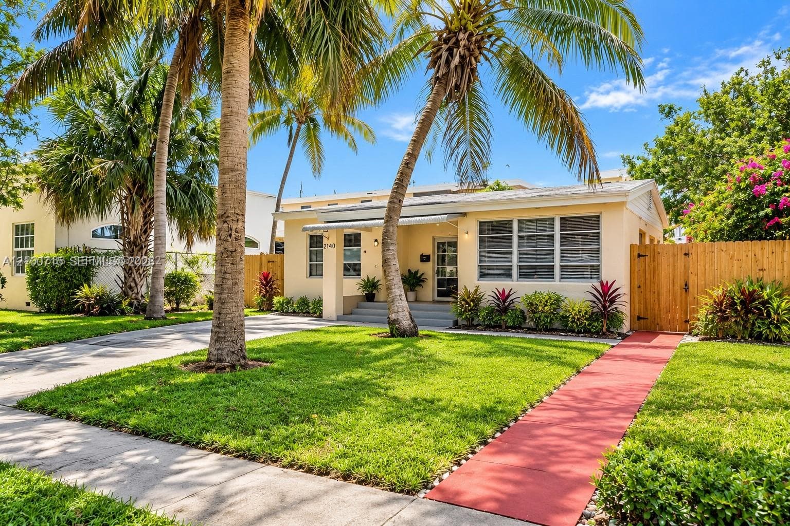 2140 NE 170th St, North Miami Beach FL 33162