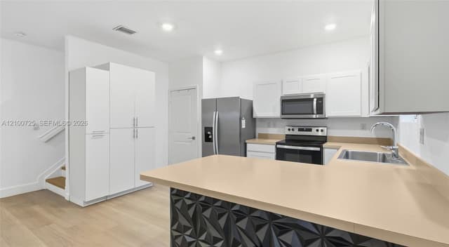 1791 SE 9th Ter, Homestead FL 33034 - Homestead, FL - Photo 4