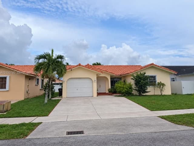 7557 W 4th Ln, Hialeah FL 33014 - Hialeah, FL - Photo 3