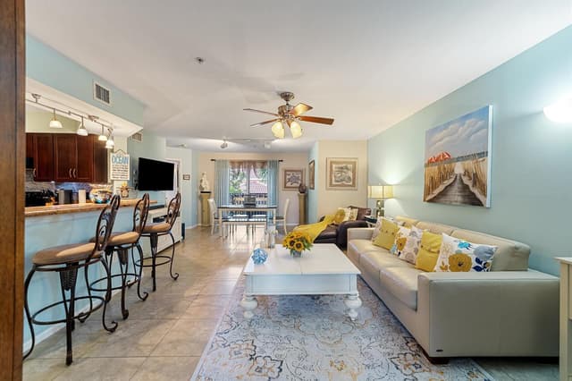 200 Scotia Drive # 302, Hypoluxo FL 33462 - Hypoluxo, FL - Photo 2