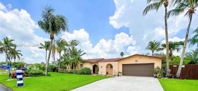 28125 SW 158th Pl, Homestead FL 33033 - Homestead, FL - Photo 2