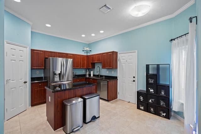 2390 SE 17TH Terrace, Homestead FL 33035 - Homestead, FL - Photo 5