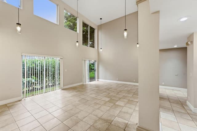 11375 Lakeview Drive # U, Coral Springs FL 33071 - Coral Springs, FL - Photo 5