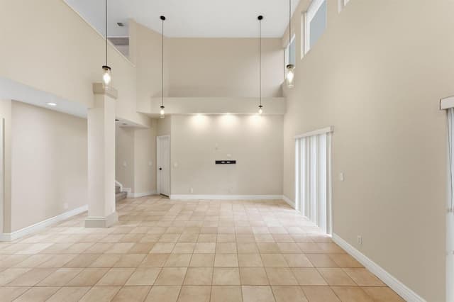11375 Lakeview Drive # U, Coral Springs FL 33071 - Coral Springs, FL - Photo 4