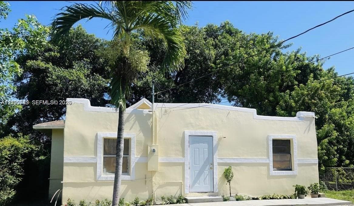 1137 NW 58th Ter, Miami FL 33127 - Miami, FL - Photo 1