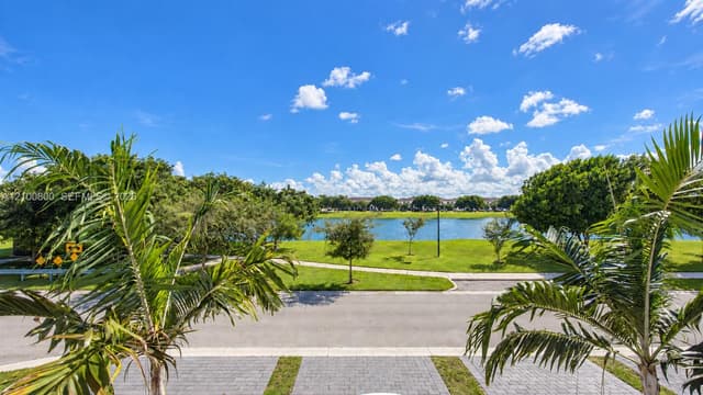 10907 SW 233rd St, Homestead FL 33032 - Homestead, FL - Photo 5