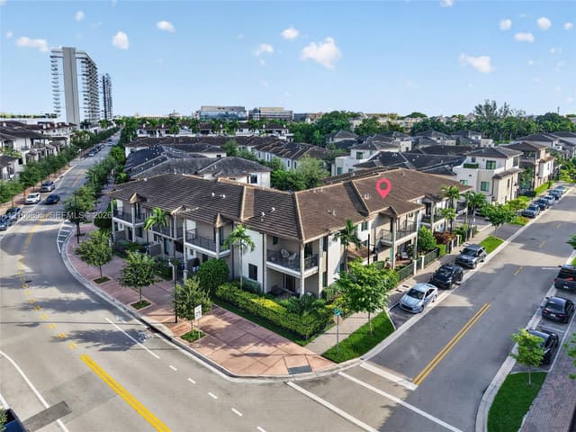 8373 NW 49th St, Doral FL 33166 - Doral, FL - Photo 3