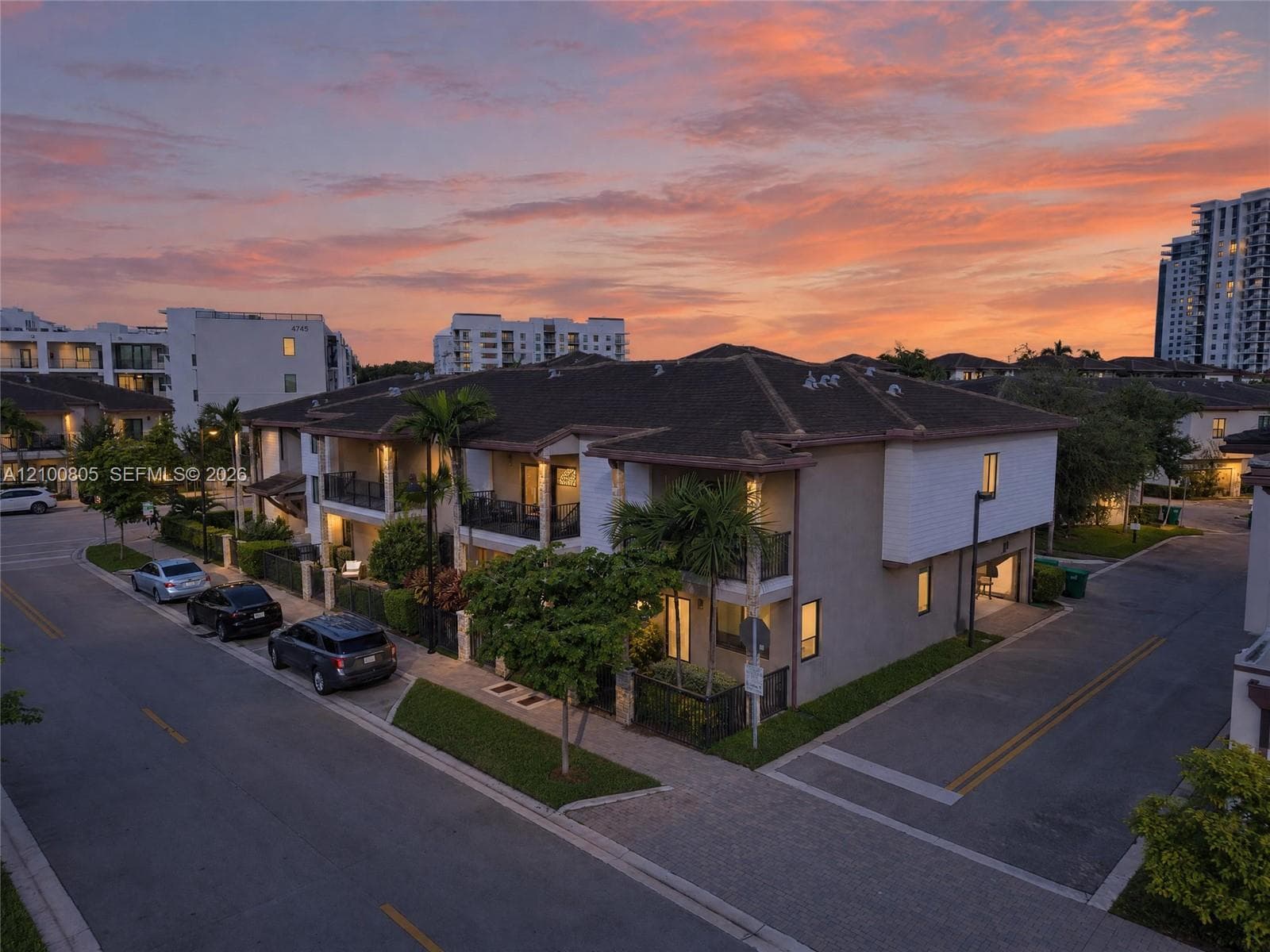8373 NW 49th St, Doral FL 33166 - Doral, FL - Photo 1