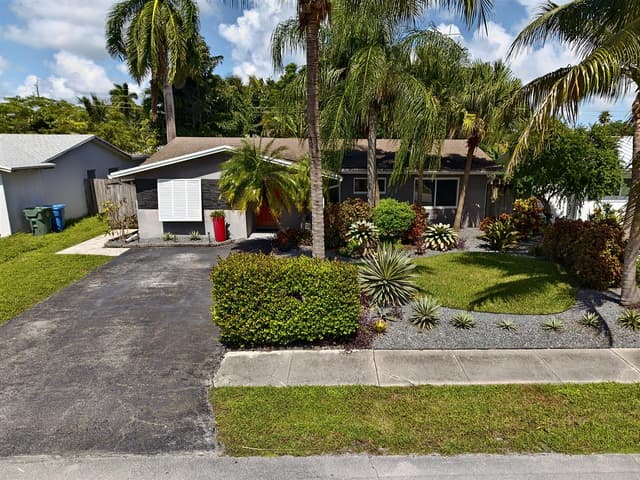 1931 NW 38th Street, Oakland Park FL 33309 - Oakland Park, FL - Photo 4