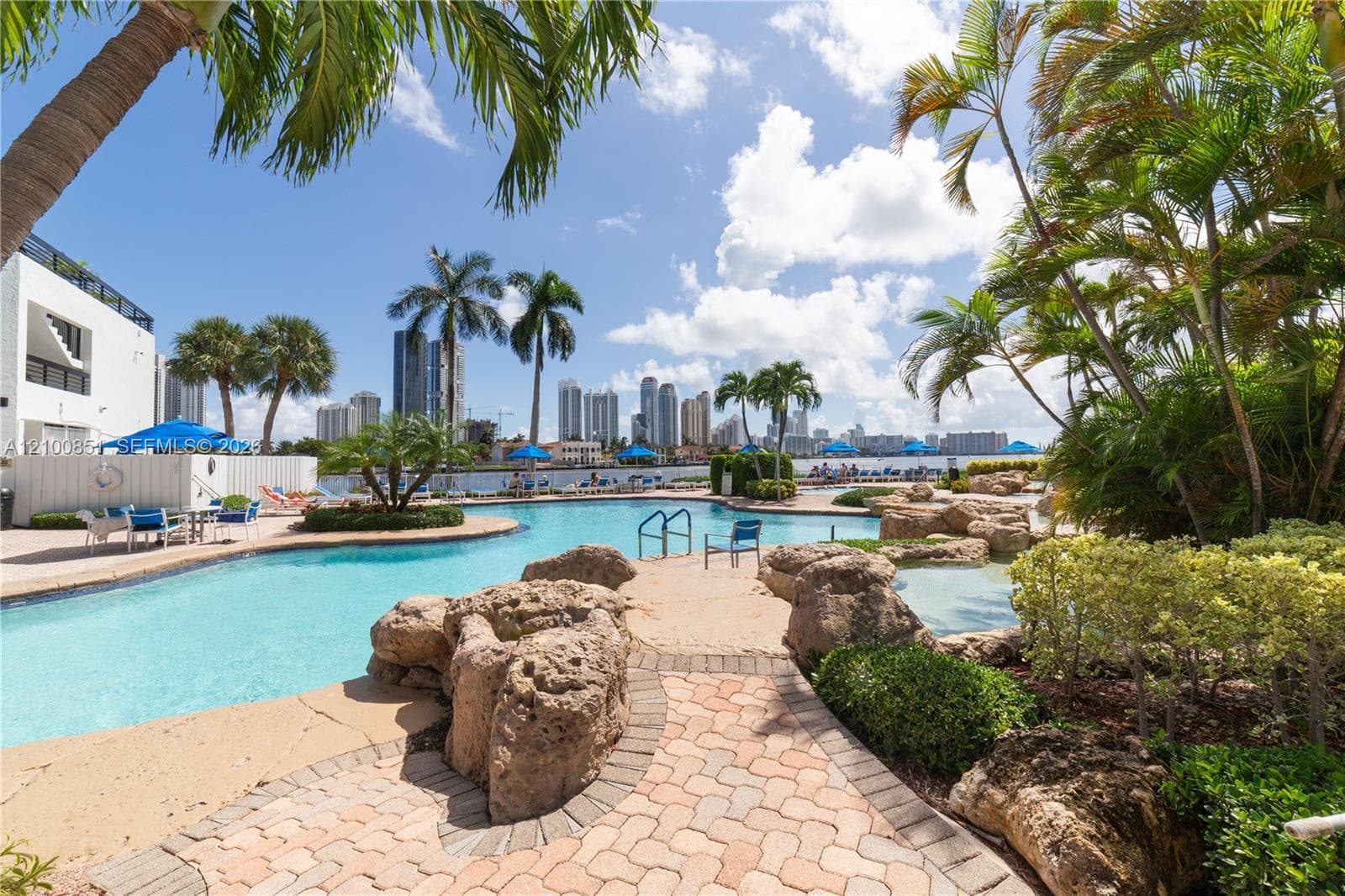 19195 NE 36th Ct # 802, Aventura FL 33180 - Aventura, FL - Photo 1