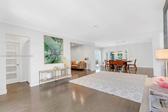 8810 Garland Ave, Surfside FL 33154 - Surfside, FL - Photo 5