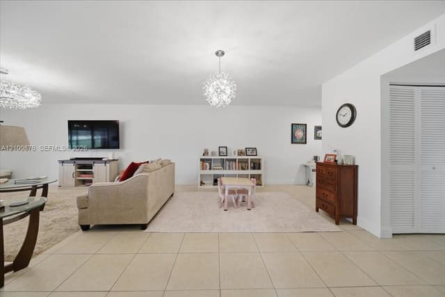 401 NW 127th Ave # 7, Plantation FL 33325 - Plantation, FL - Photo 5