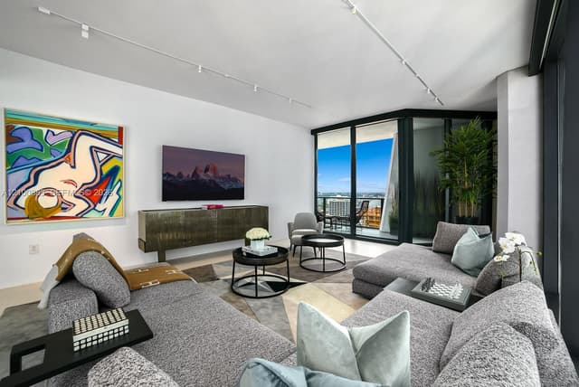 1000 Biscayne Blvd # 3302, Miami FL 33132 - Miami, FL - Photo 7