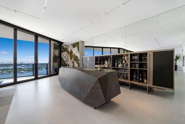 1000 Biscayne Blvd # 3302, Miami FL 33132 - Miami, FL - Photo 3