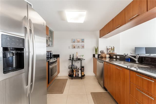 1800 N Bayshore Dr # 4006, Miami FL 33132 - Miami, FL - Photo 7