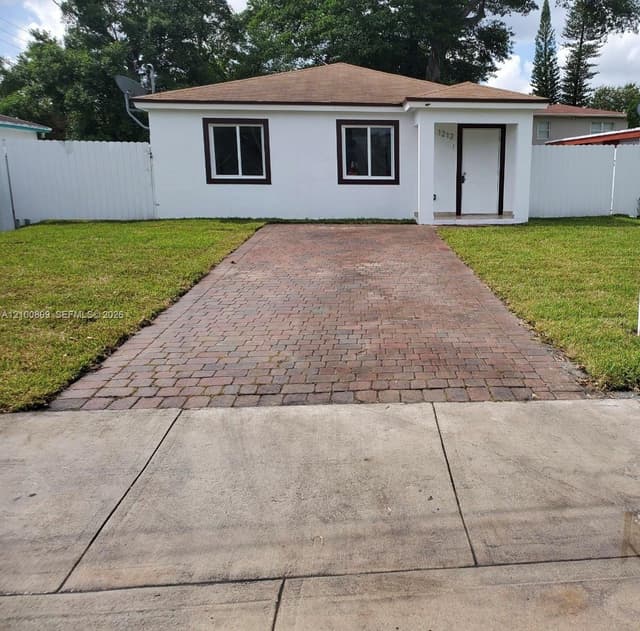 1212 NW 71st St, Miami FL 33147 - Miami, FL - Photo 2
