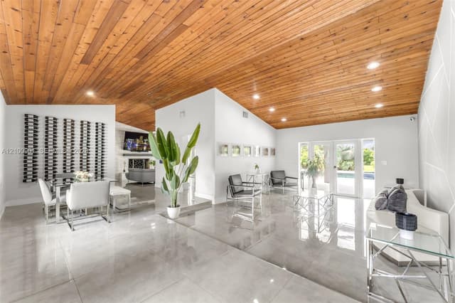 19610 SW 332nd St, Homestead FL 33034 - Homestead, FL - Photo 4