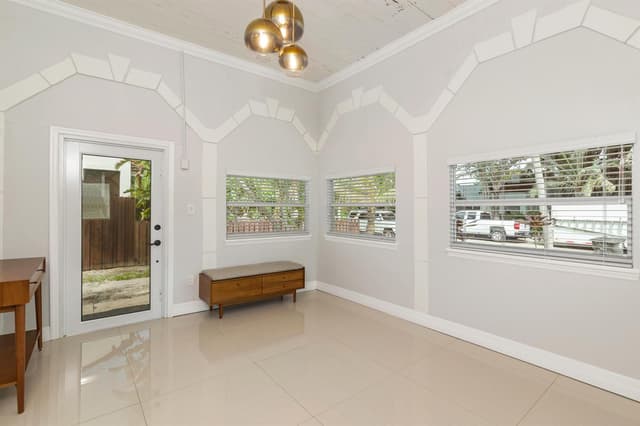 522 Upland Road, West Palm Beach FL 33401 - West Palm Beach, FL - Photo 5