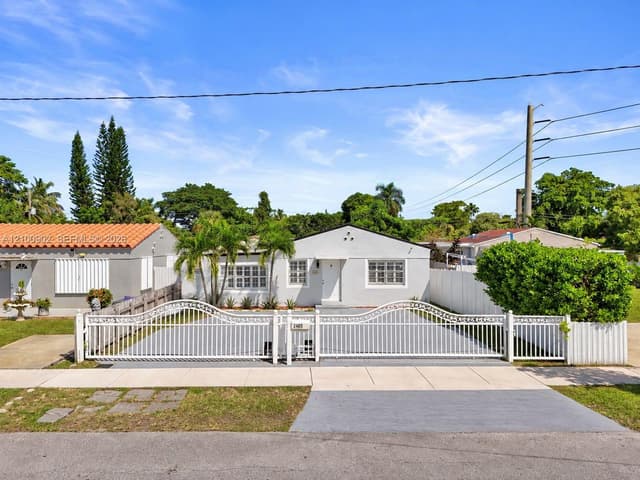 2405 Funston, Hollywood FL 33020 - Hollywood, FL - Photo 6