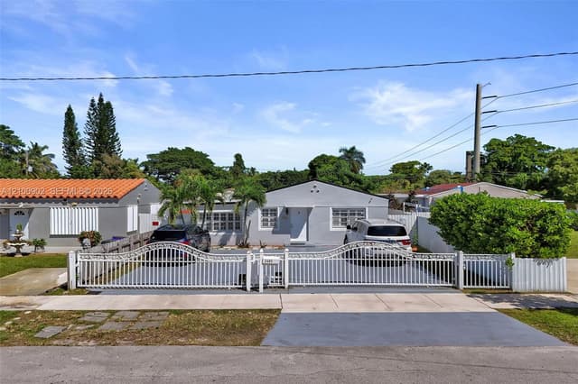 2405 Funston, Hollywood FL 33020 - Hollywood, FL - Photo 7