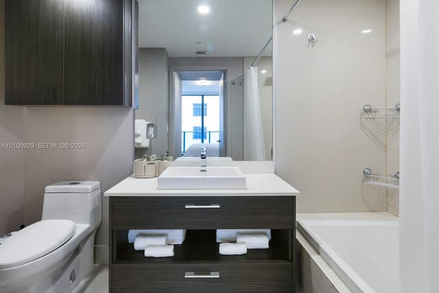 55 SW 9th St # 3010, Miami FL 33130 - Miami, FL - Photo 6