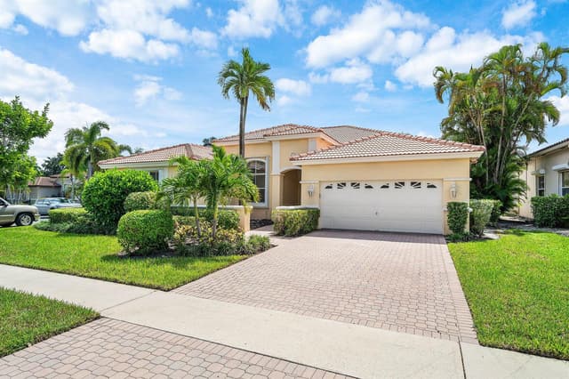 11054 BLUE CORAL Drive, Boca Raton FL 33498 - Boca Raton, FL - Photo 2