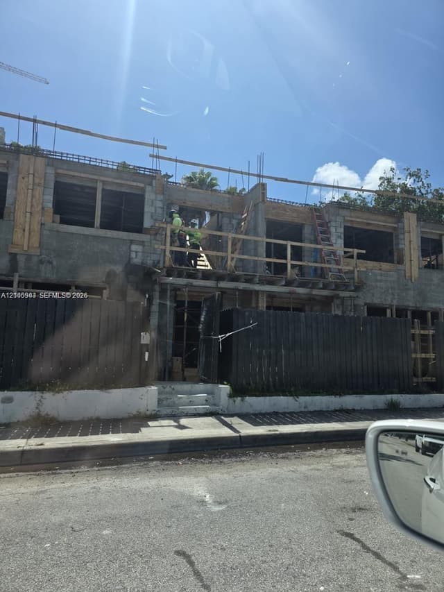 933 SW 4th Ave, Miami FL 33130 - Miami, FL - Photo 5