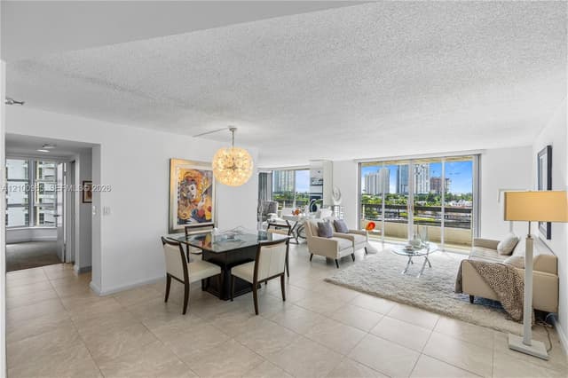19101 NE 36th Ct # 808, Aventura FL 33180 - Aventura, FL - Photo 2