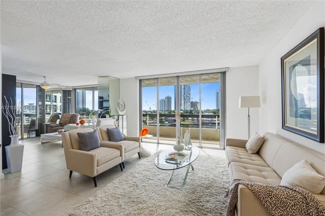 19101 NE 36th Ct # 808, Aventura FL 33180 - Aventura, FL - Photo 3