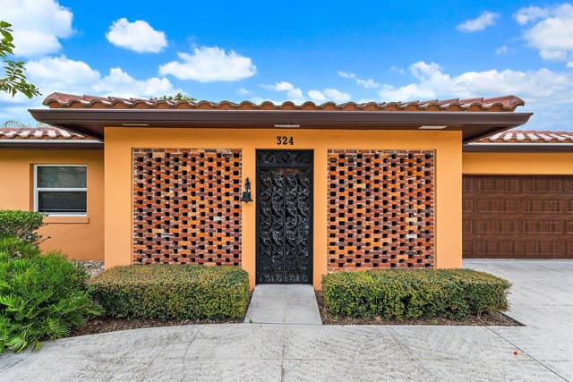 324 Sandal Lane, Palm Beach Shores FL 33404 - Palm Beach Shores, FL - Photo 4