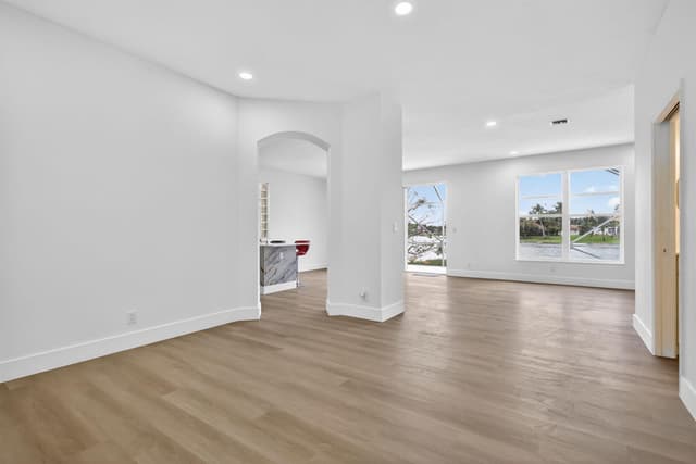 7823 SPRINGFIELD LAKE Drive, Lake Worth FL 33467 - Lake Worth, FL - Photo 3